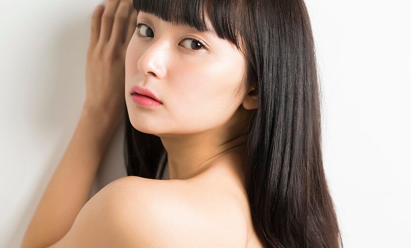 二重瞼の魅力